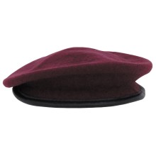 Bareta Commando MFH 10104D - bordová