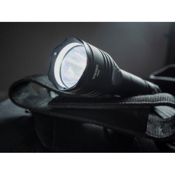 Svietidlo ručné LED ARMYTEK Viking Magnet USB Warm - nabíjateľné